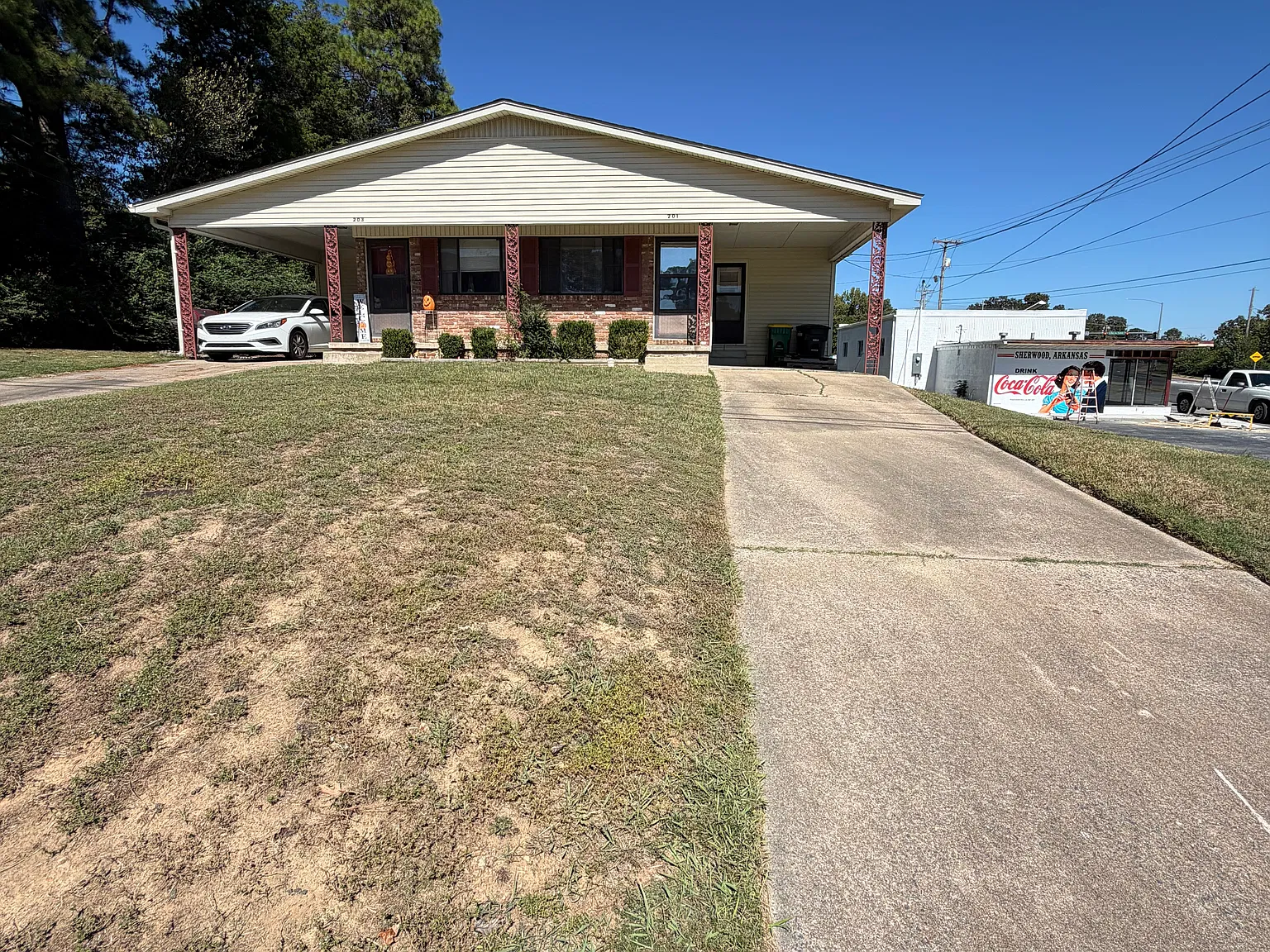 2 bed, 750 sqft, $850 — Photo 1