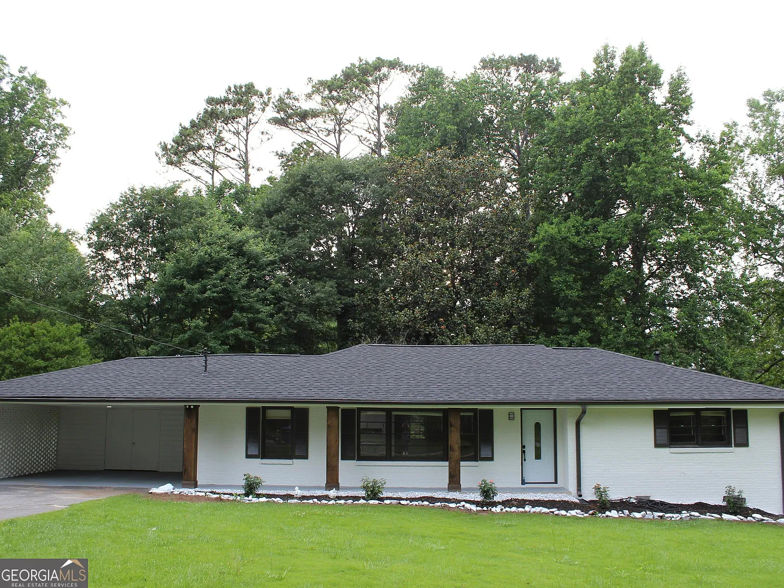 238 Pine Forest Dr photo 1