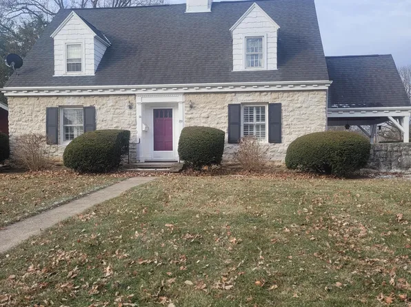 201 S West St, Crawfordsville, IN 47933