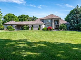 1250 W Hickory Point Rd, Decatur, IL 62526