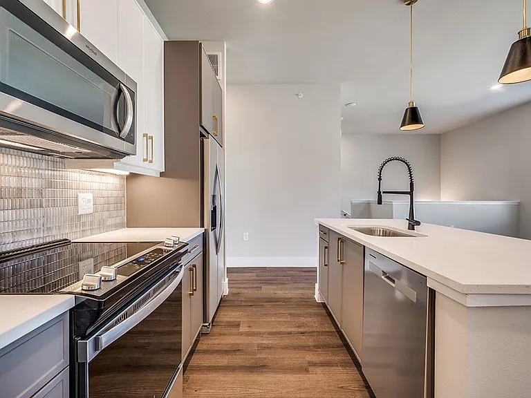 The Waylon Apartments & Townhomes — Photo 16