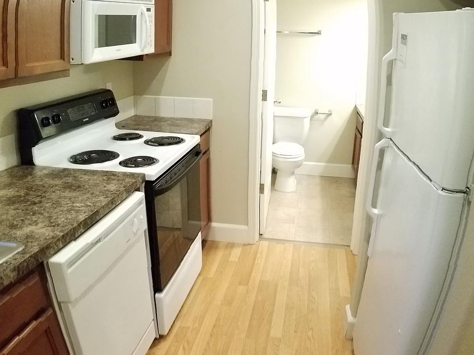2nd image of 138 SE 119th Ave