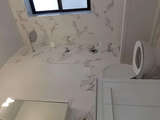 Sold by Alpine Realty | media 14