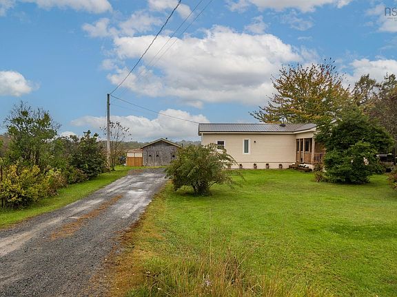 2nd image of 150 Martin Rd
