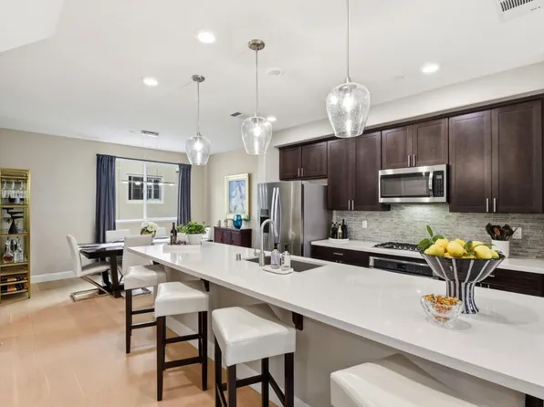 3091 Lina St Unit 4, San Jose, CA 95136