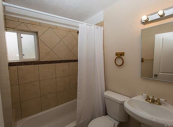 Upstairs Bath