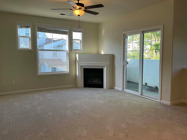 4091 Clarinbridge Cir — Photo 3