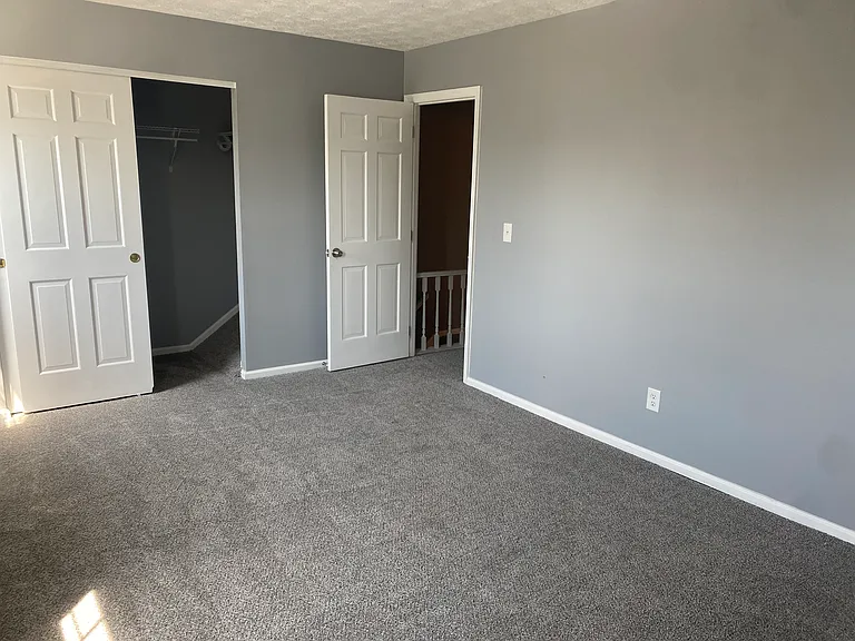 3470 Sunbury Ln — Photo 15