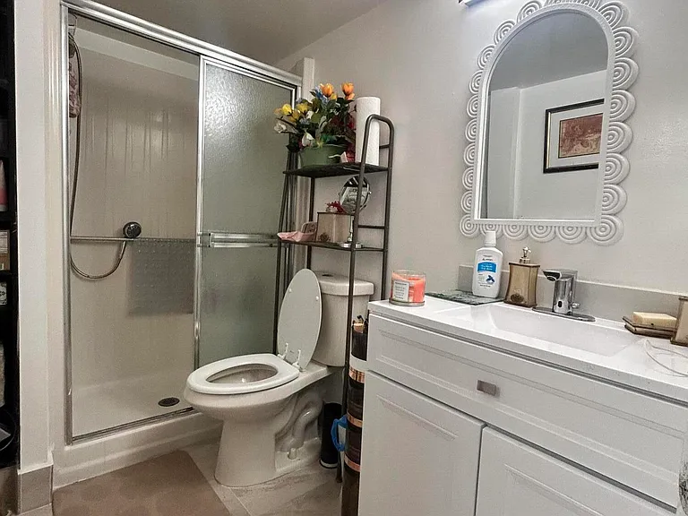 300 NE 26th Ave #113 — Photo 11