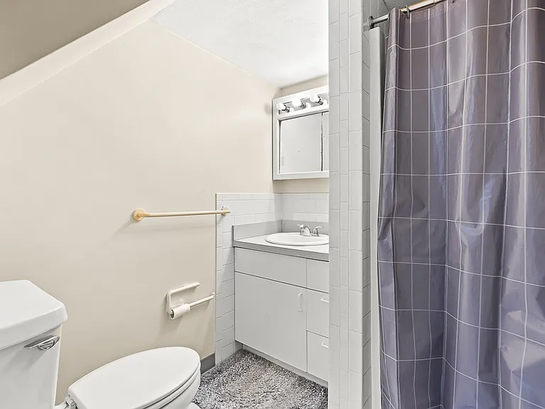 4 Baldwin Pl #1 — Photo 4