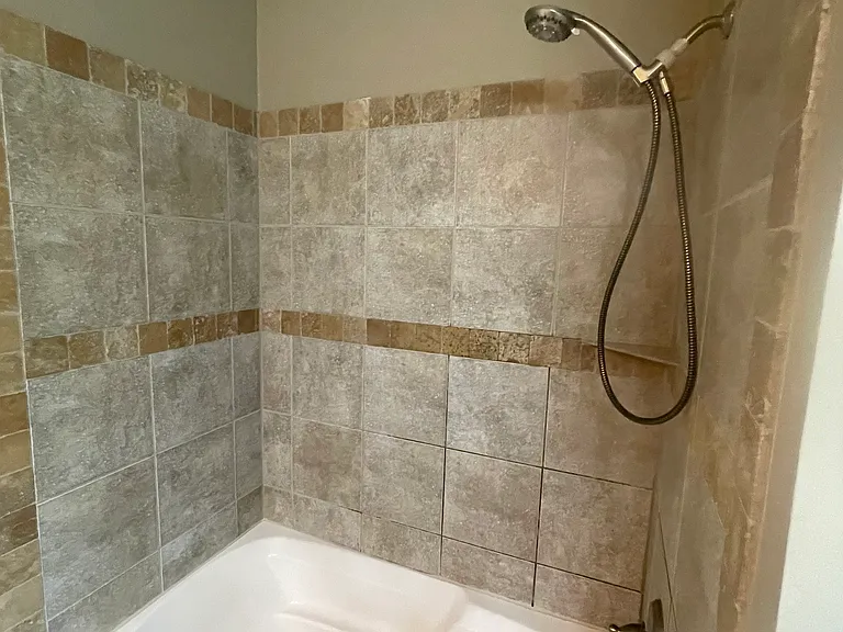 12017 Jadesdale Cir — Photo 38