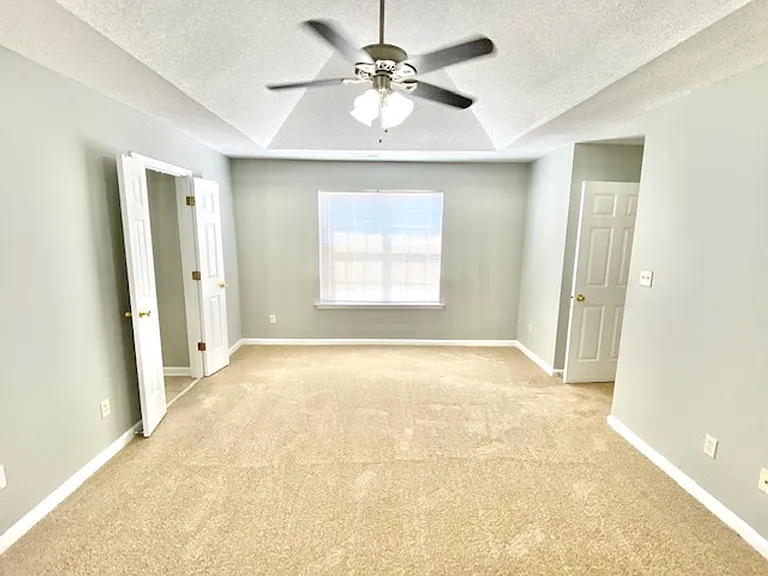 9035 Weeping Cherry Ln — Photo 7
