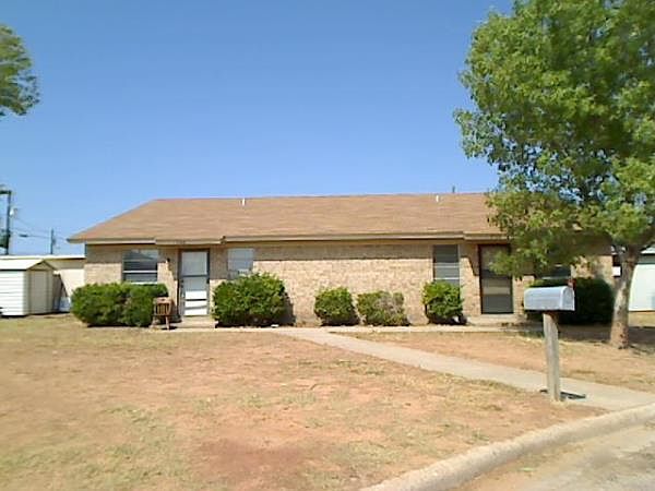 1st image of 734 Hawn Cir
