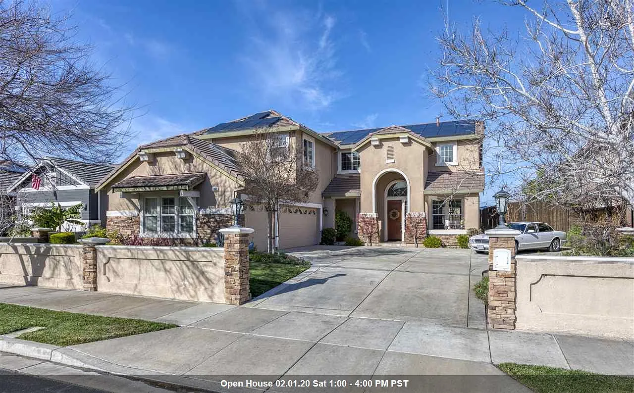 1863 Toulouse Ln photo 1