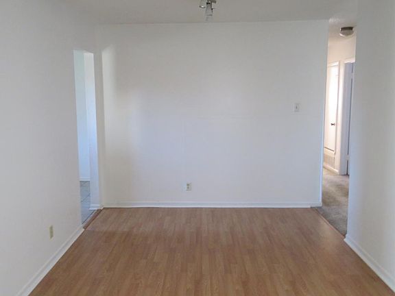 4th image of 3314 Augustine Dr
