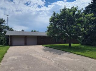 2583 Fletcher Rd, Seward, NE 68434