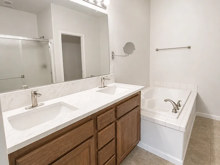 15776 SW Snowy Owl Ln — Photo 22