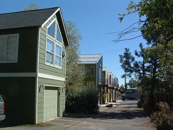 Access to garage via alley
