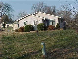 1st image of 512 6th St