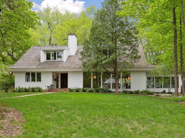 318 Woodlawn Ave, Saint Paul, MN 55105
