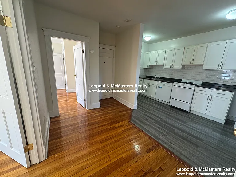 Woodstock Properties — Photo 33