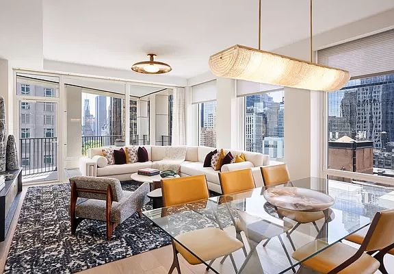 2nd image of 15 W 61st St #20A