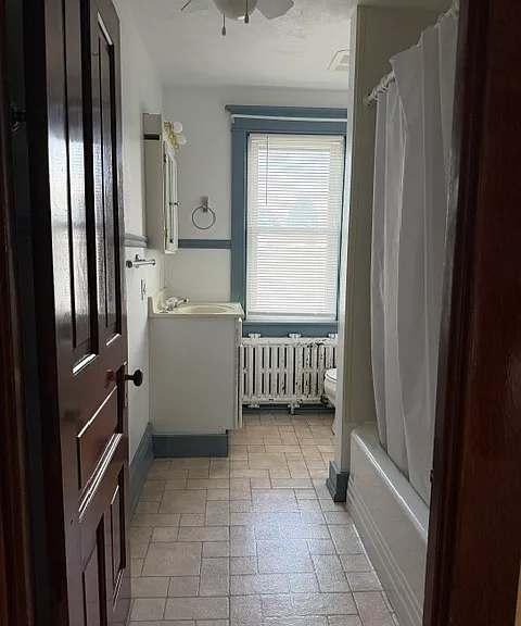 517 Maple St #2 — Photo 13