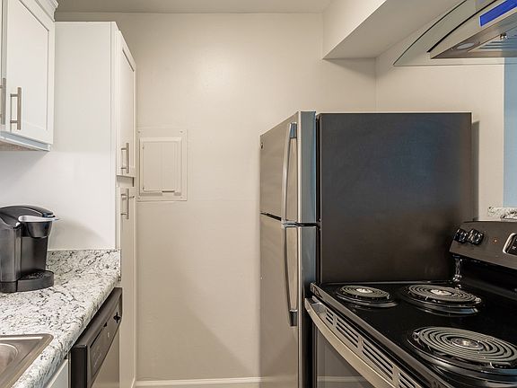 3rd image of 1800 William Kennerty Dr #3408396
