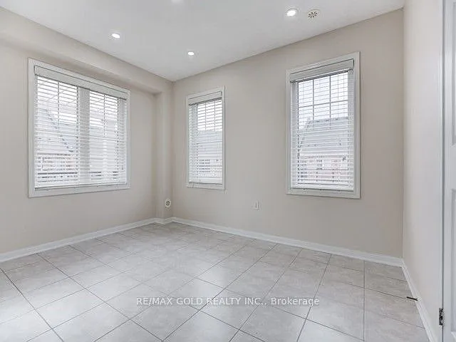 19 Portsdown Rd — Photo 10