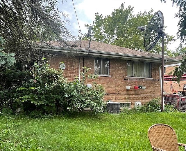 2nd image of 14645 Avalon Ave