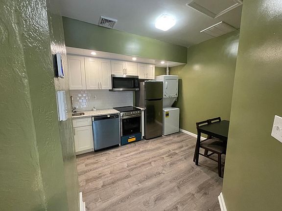 5th image of 302 S 12th St #306