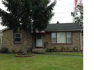 3 Heather Rd, Cheektowaga, NY 14225