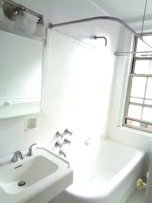 Rented by Metropolitan Equities | media 13