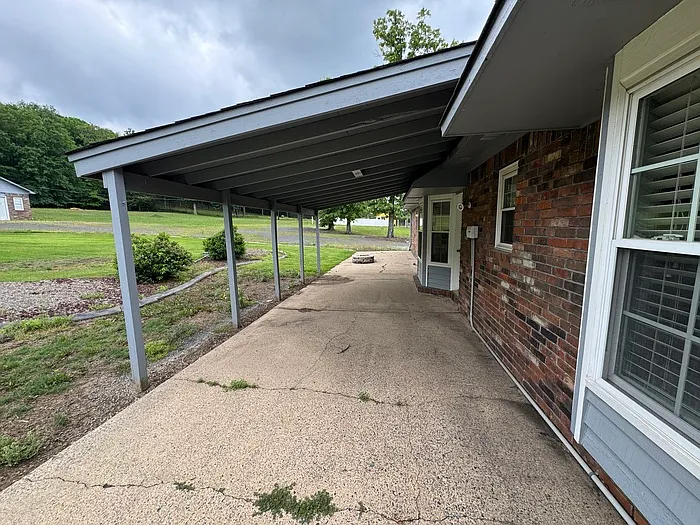 500 Oakdale Rd — Photo 14