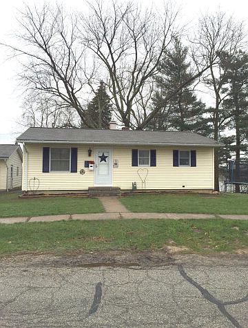1st image of 917 Winthrop Ln