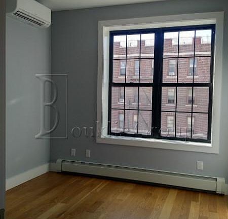 3rd image of 2301 Steinway St #3