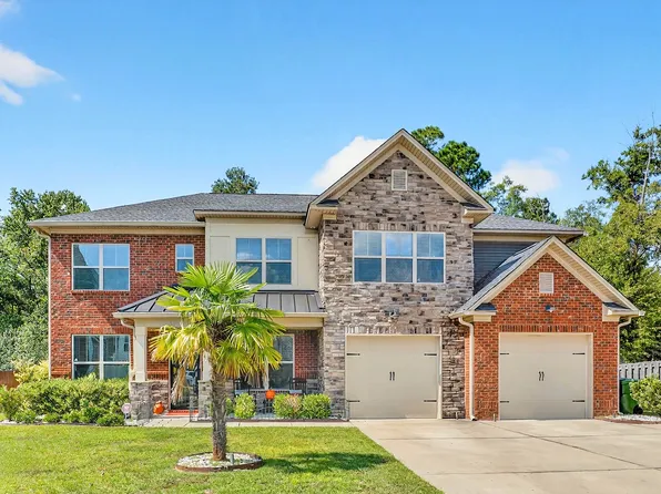 660 Stoneywater Ct, Elgin, SC 29045