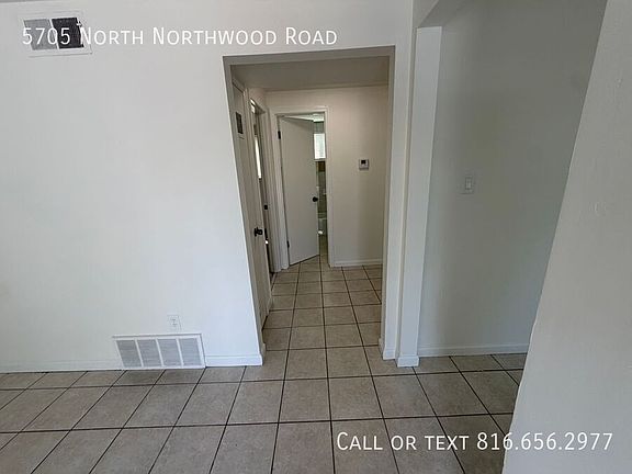 5th image of 5705 N Northwood Rd