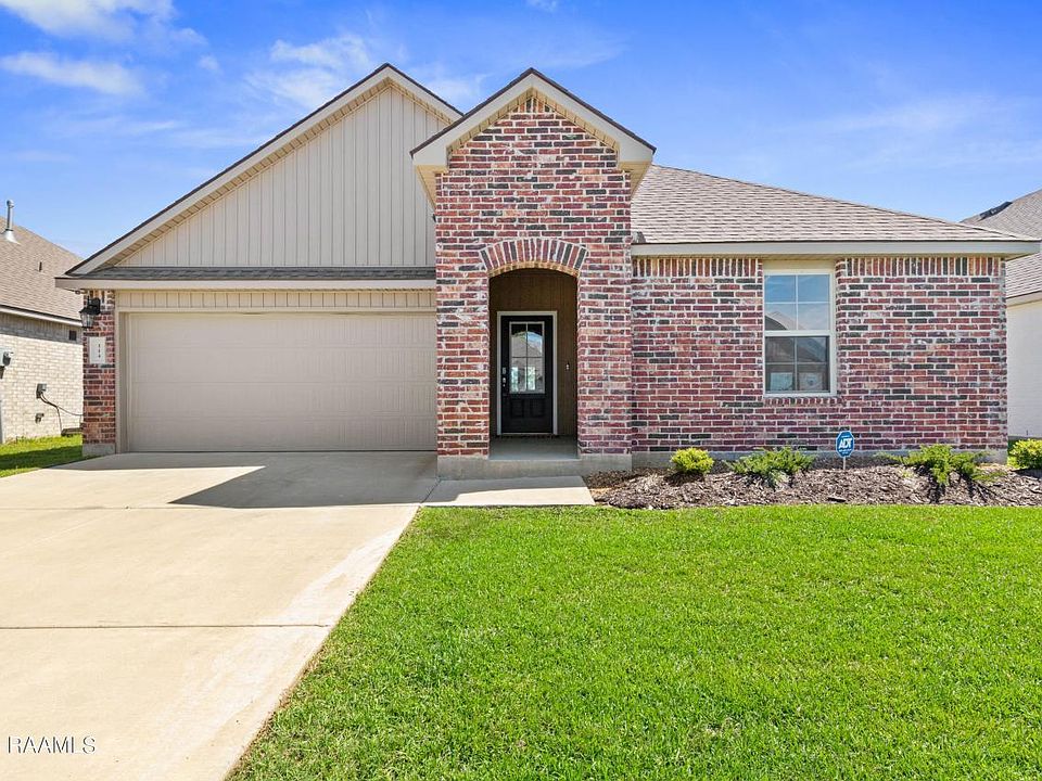 1st image of 114 Harvest Ln