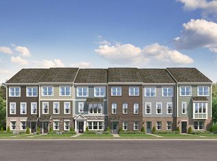 42523 Clydebank Ter, Sterling, VA 20166