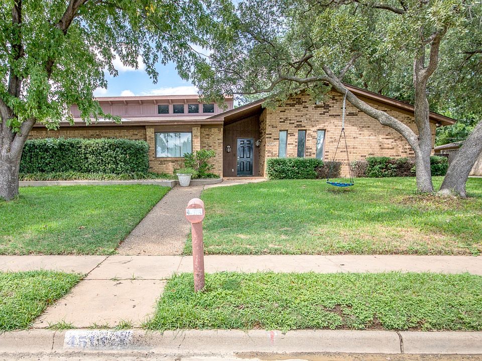 1st image of 4514 Weeks Park Ln