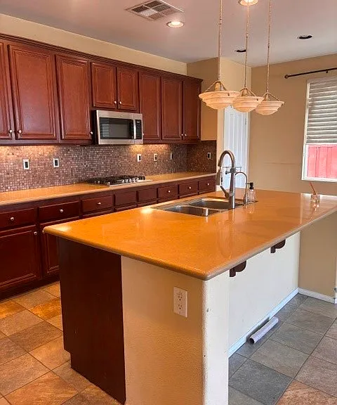17767 Sweetgum Ln — Photo 3