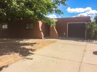 308 Gaslight Ln SW, Albuquerque, NM 87121
