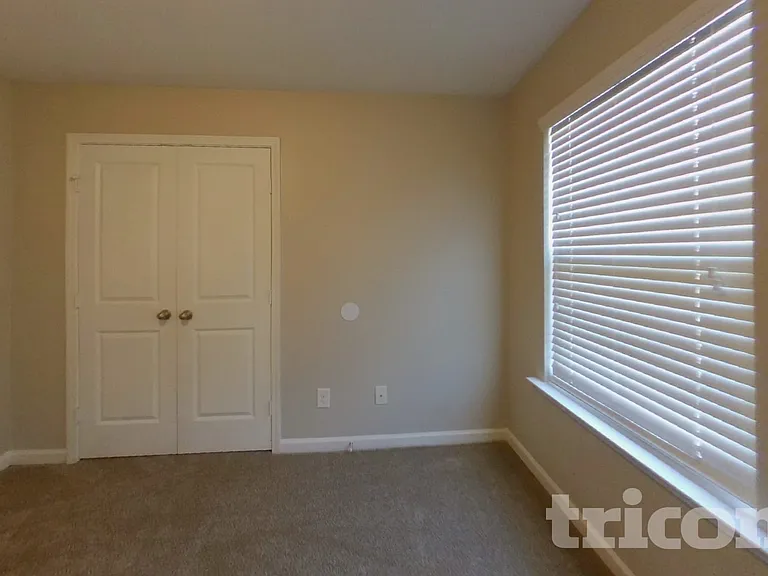 2300 Shady Dr — Photo 10