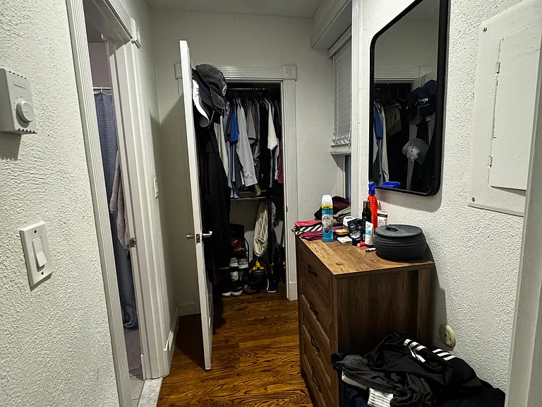 8 Battery St #6 — Photo 14