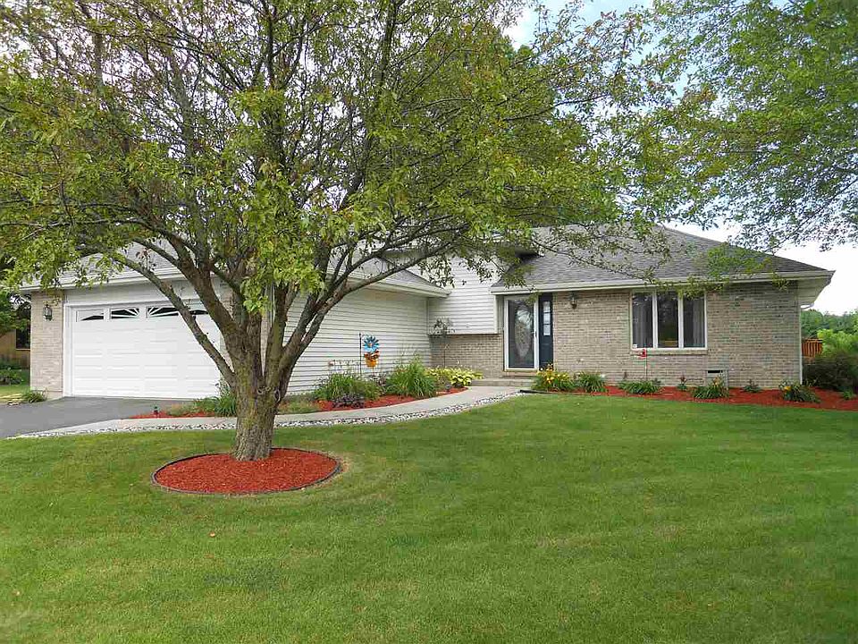 1st image of 3041 N Silver Ridge Dr