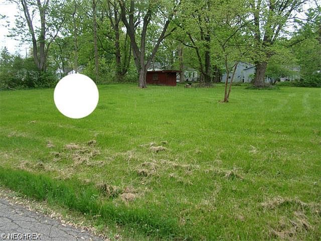 1st image of 512 Treadway Blvd