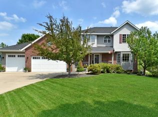 6266 Coyote Ct, Lino Lakes, MN 55014