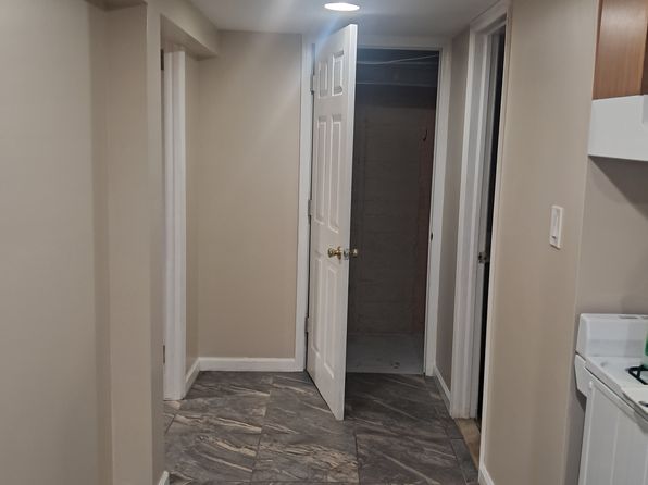 (undisclosed Address)