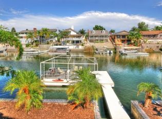 30112 Point Marina Dr, Canyon Lake, CA 92587
